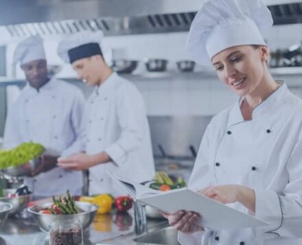 COCINA C2 XUNTA + COCINERO SERMAS + COCINA ARAGÓN